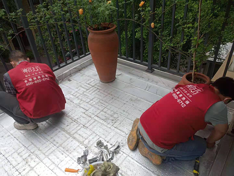 小陽臺(tái)改造花園你見過嗎？1平米陽臺(tái)花園翻新設(shè)計(jì)方案(圖1)