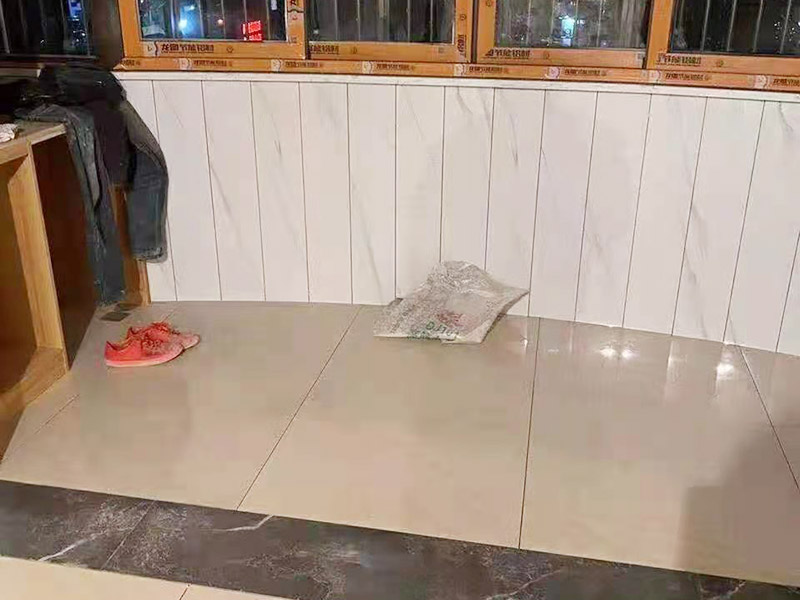 要想鋪貼瓷磚不再踩坑，學(xué)會(huì)墻地面瓷磚搭配技巧很重要(圖4)